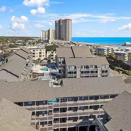 Two Bedroom Steps From The Beach! Shore Dr!-2